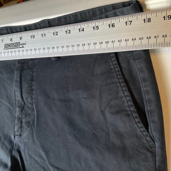 Old Navy Men Khaki Pants size 34x32 Black Mid Rise Straight Leg - Picture 3 of 11